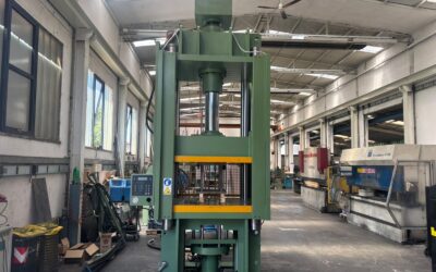 Pressa oleodinamica “CMU” a 4 colonne mod. P4C – 150/A – S